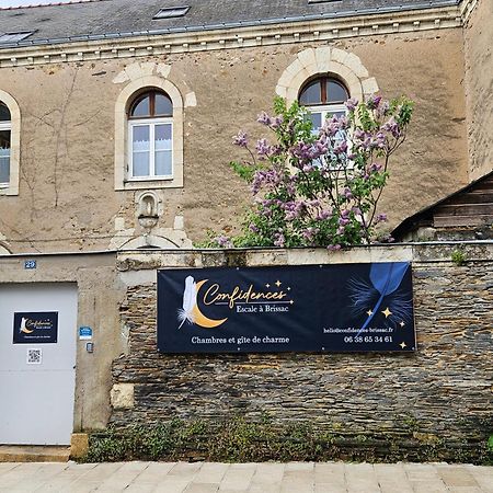 Confidences Escale A Brissac Bed & Breakfast Bagian luar foto