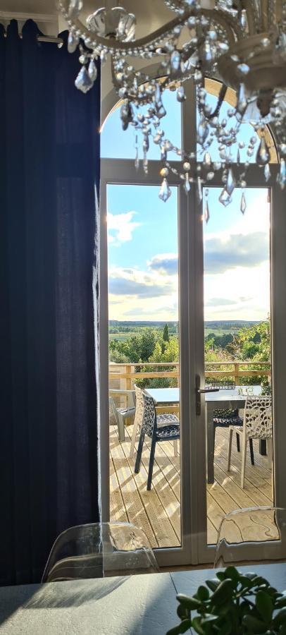 Confidences Escale A Brissac Bed & Breakfast Bagian luar foto